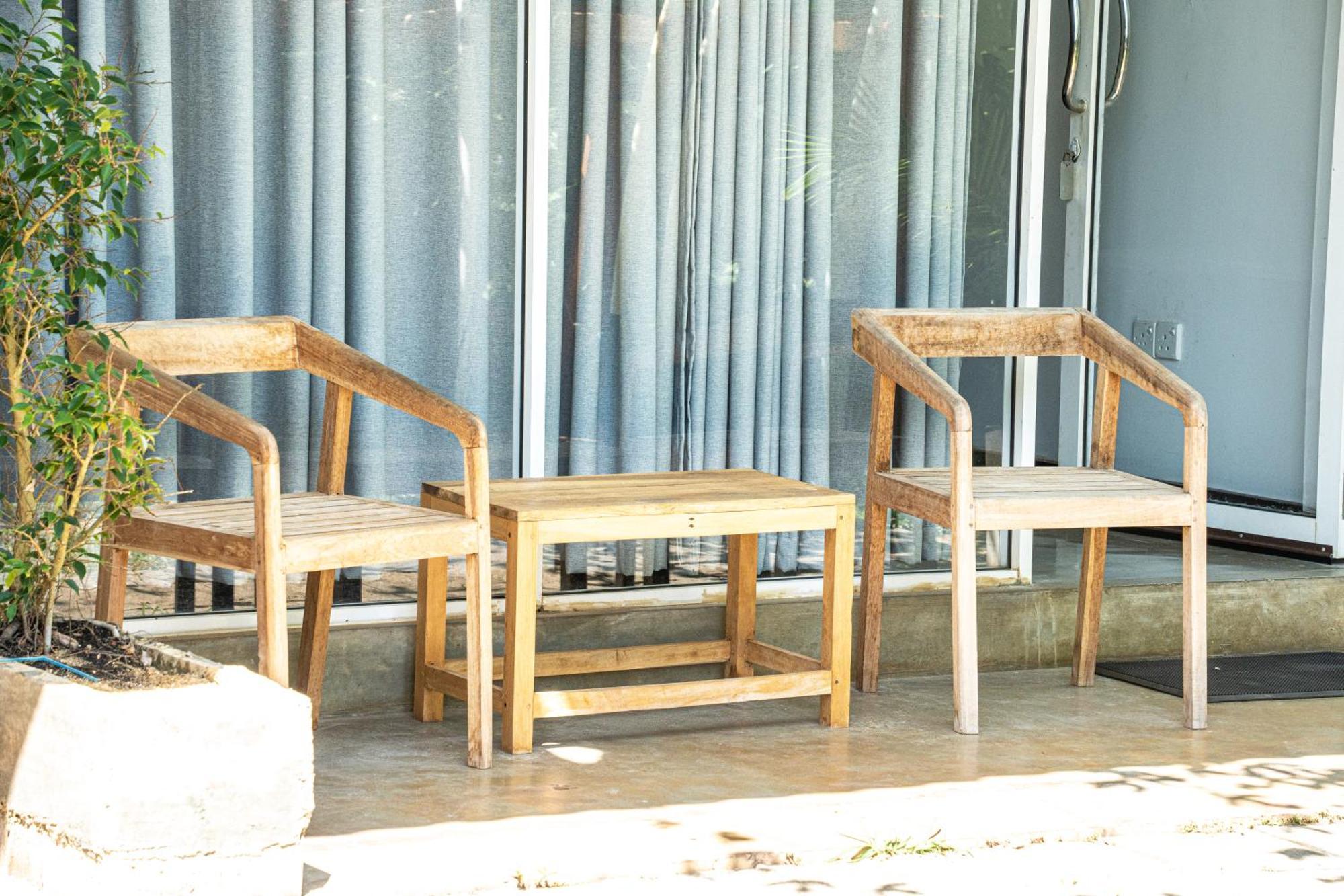 Cocos Hotel มิดิกามาอีสต์ ภายนอก รูปภาพ
