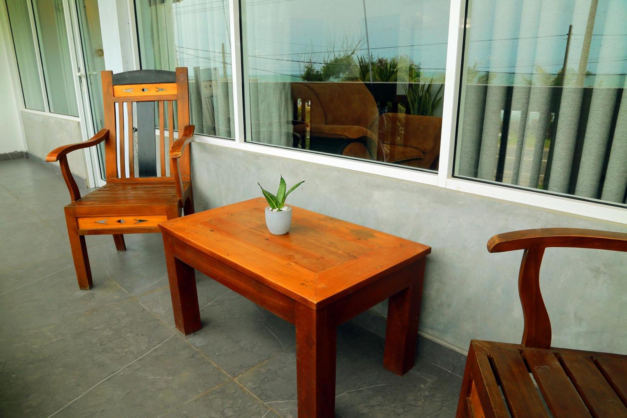 Cocos Hotel มิดิกามาอีสต์ ภายนอก รูปภาพ