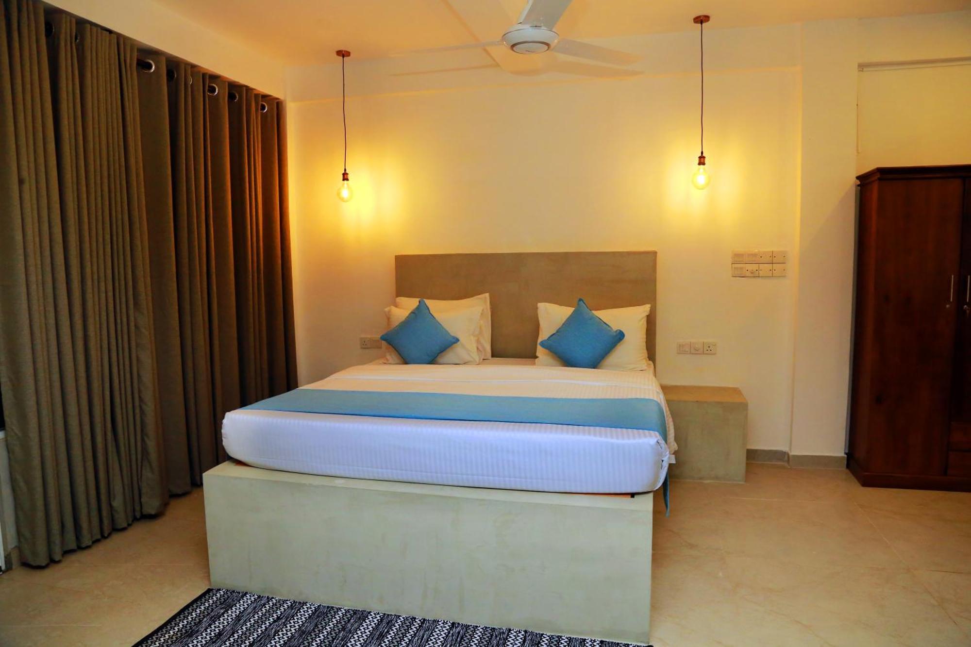 Cocos Hotel มิดิกามาอีสต์ ภายนอก รูปภาพ