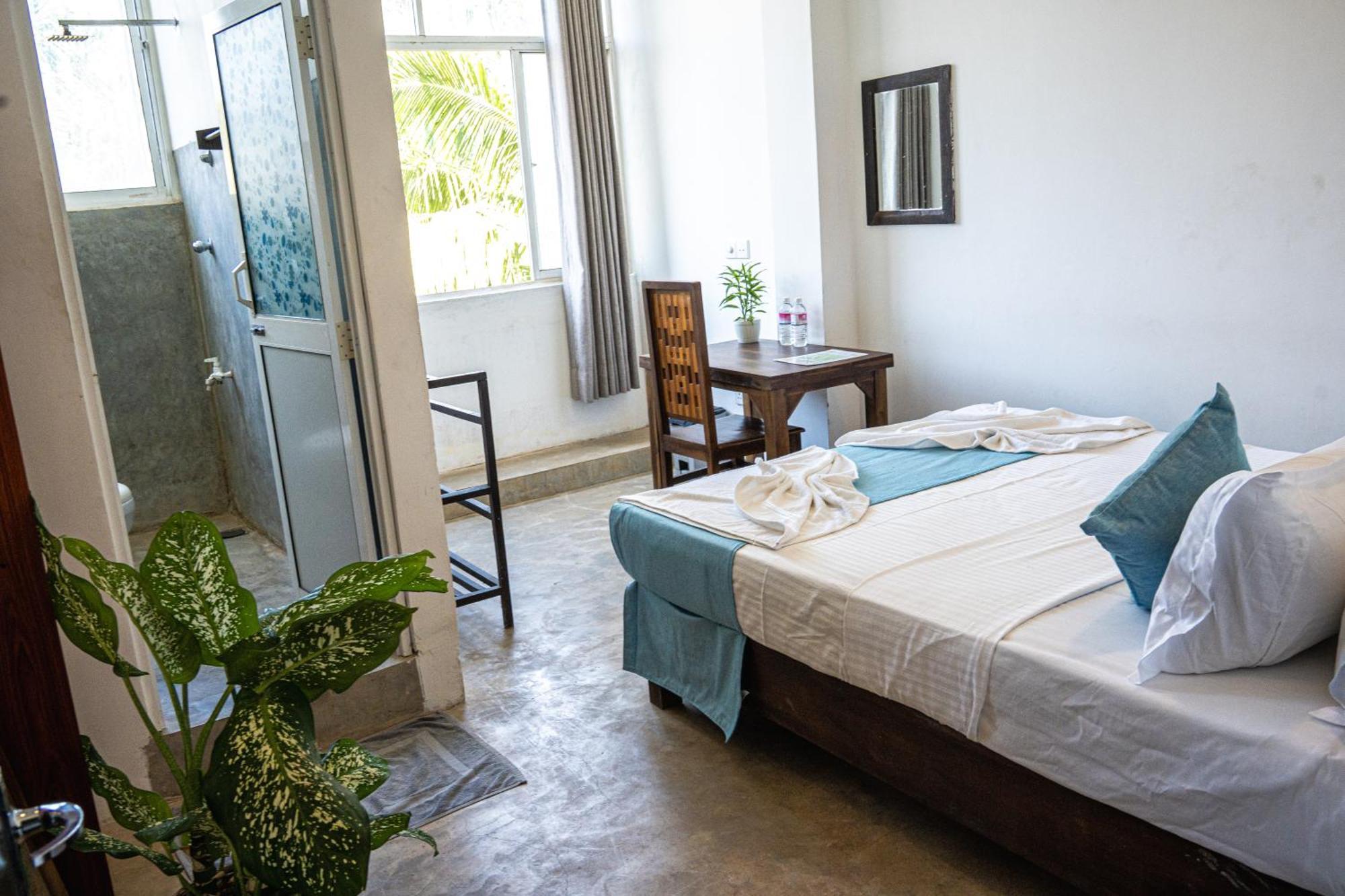 Cocos Hotel มิดิกามาอีสต์ ภายนอก รูปภาพ